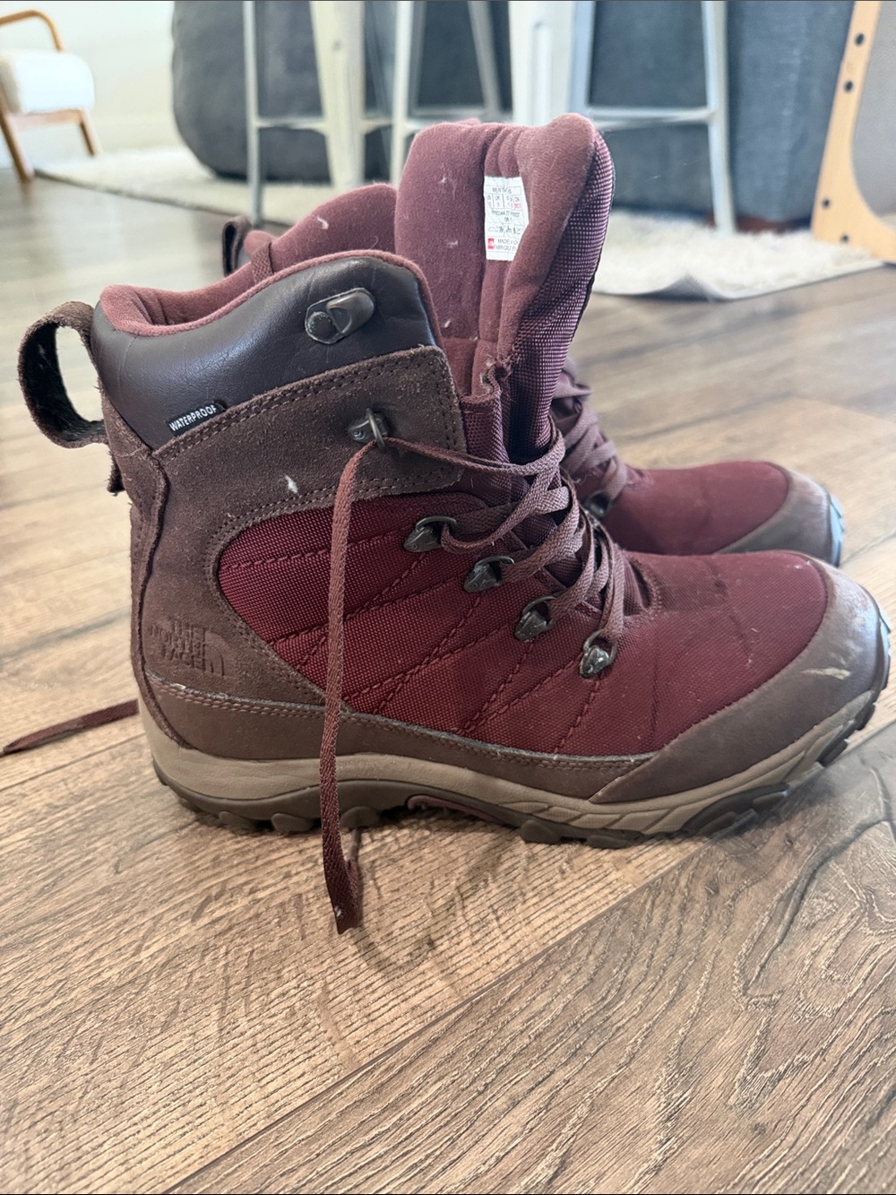 The North Face Men’s Burgundy & Brown Insulated Winter Boots size 10